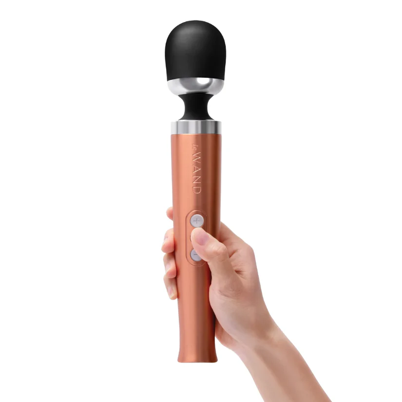 Le Wand Die Cast Rechargeable Vibrating Massager - Image 2