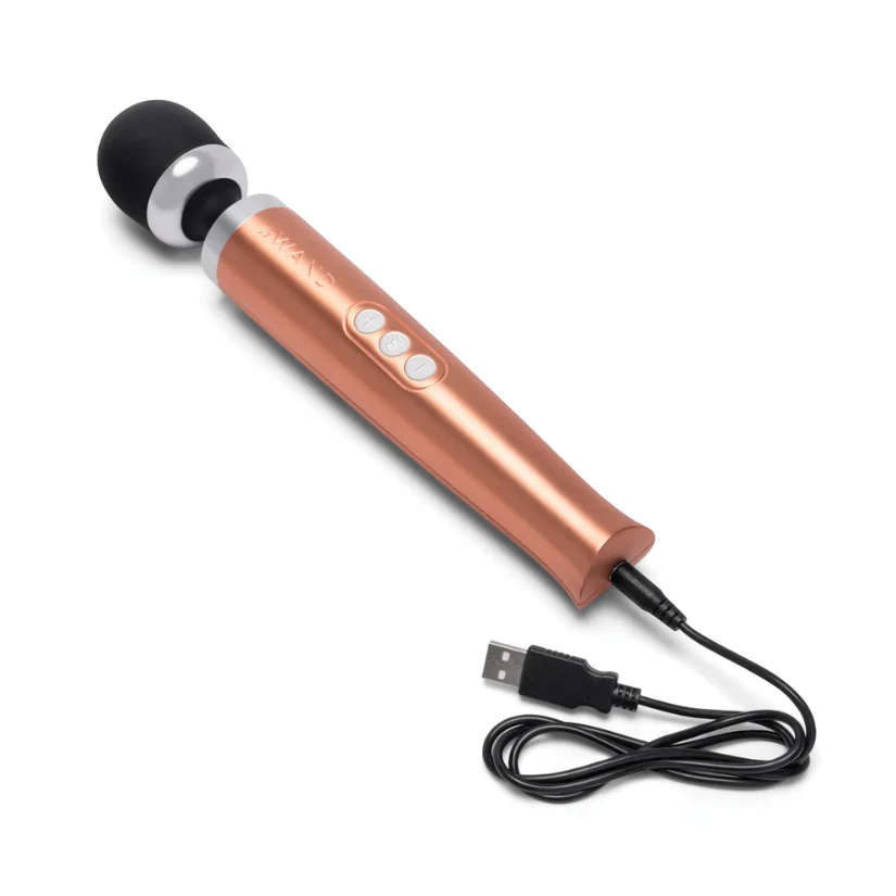 Le Wand Die Cast Rechargeable Vibrating Massager - Image 3