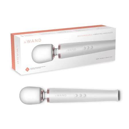 Le Wand Original Rechargeable Vibrating Massager - Image 11