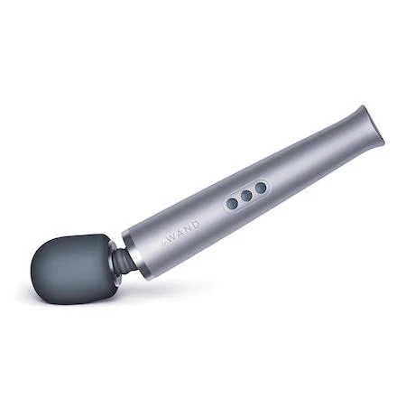 Le Wand Original Rechargeable Vibrating Massager - Image 3