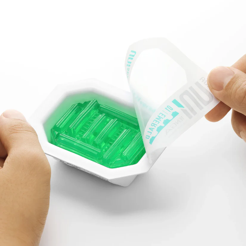 Tenga UNI Emerald - Image 5
